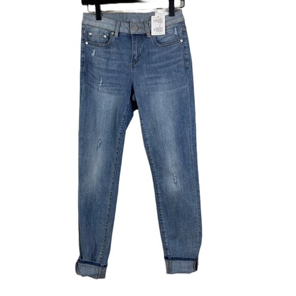 NEW Vince Camuto Women’s Blue Contrast Waistband Distressed Midrise Skinny Jeans - Picture 1 of 9